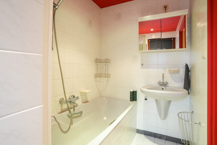 Foto 10 van Pastoor Rohsstraat 8