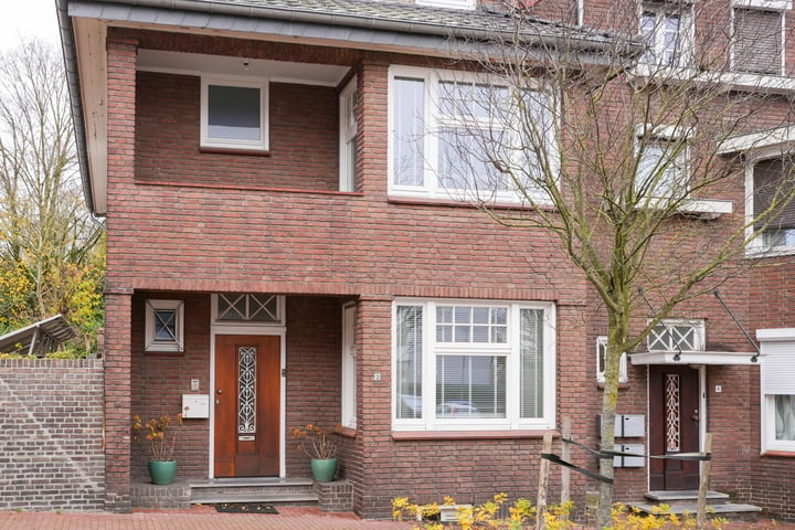 Bekijk foto 37 van Prins Bernhardstraat 2