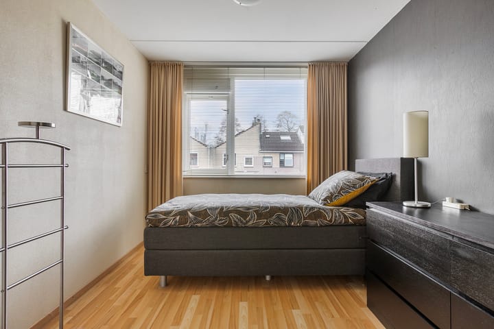 Foto 22 van Van Lingelaan 91