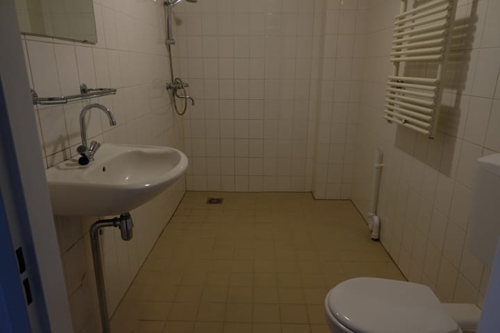 Foto 9 van Wilgenroos 12