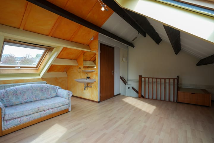 Foto 15 van Laatbankstraat 18