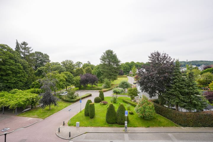 Foto 16 van Laatbankstraat 18