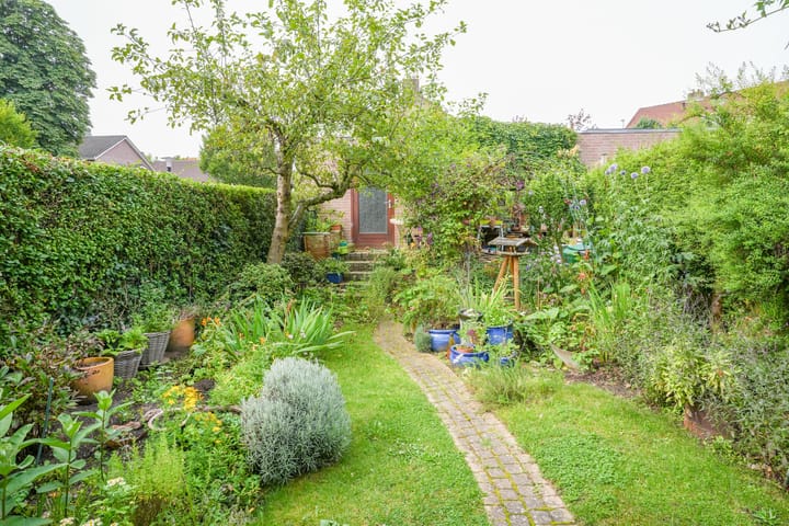 Foto 19 van Laatbankstraat 18