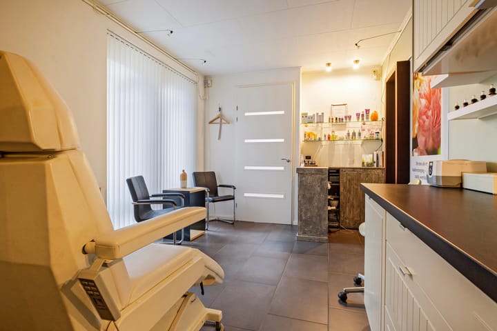 Foto 19 van Notaris van Puttenstraat 19