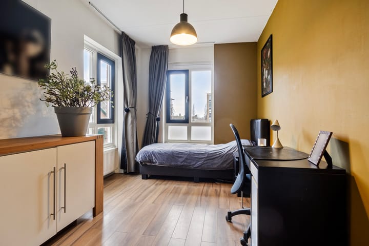 Foto 28 van Notaris van Puttenstraat 19