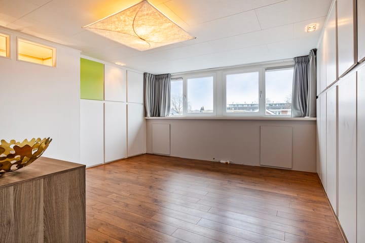 Foto 38 van Notaris van Puttenstraat 19