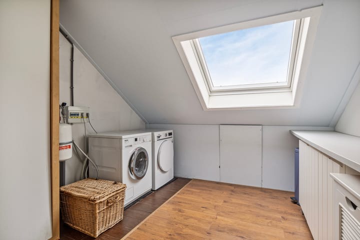 Foto 44 van Notaris van Puttenstraat 19