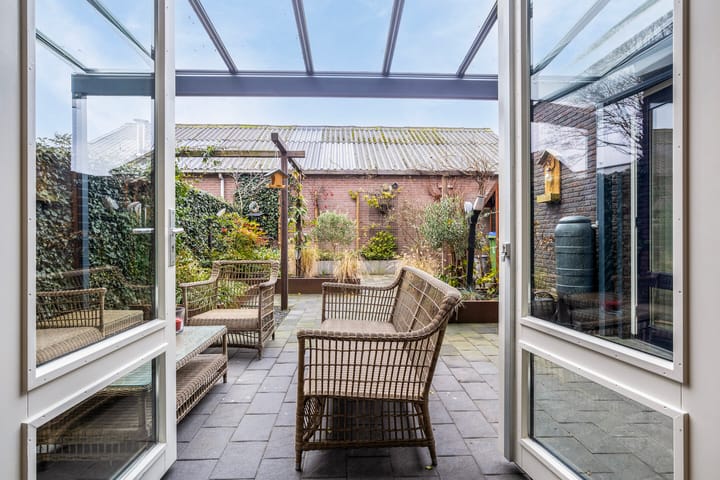 Foto 45 van Notaris van Puttenstraat 19