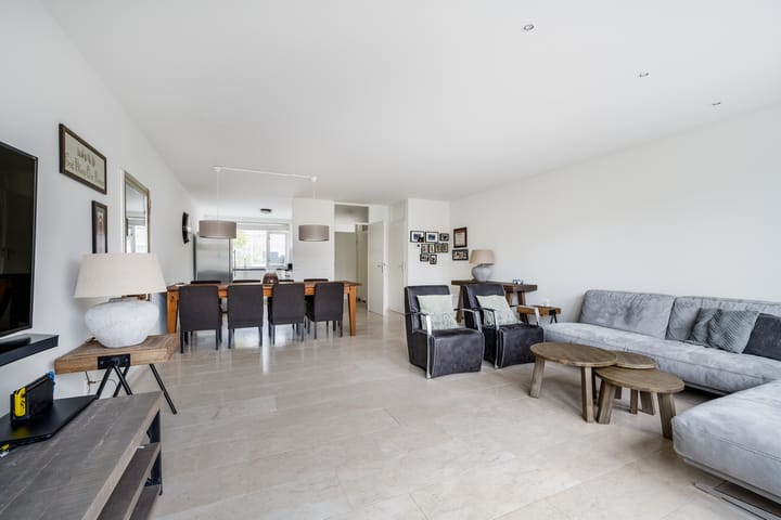 Foto 5 van Rivierforel 3