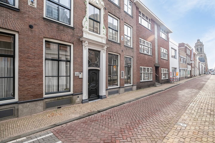 Bekijk foto 1 van Koestraat 109-B