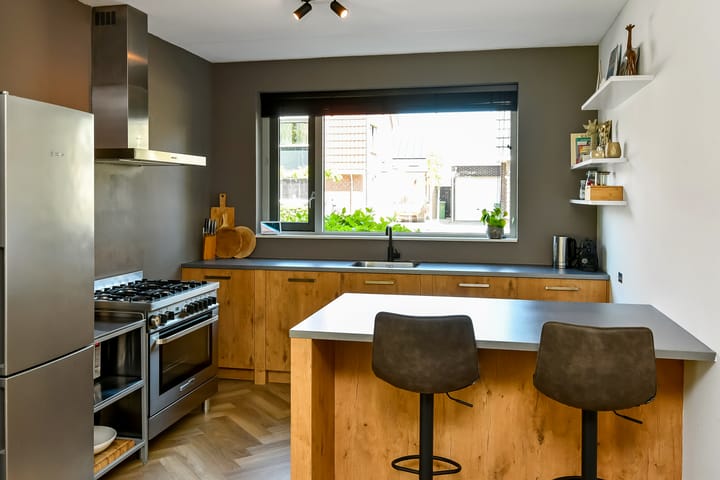 Foto 8 van Brugwachter 28