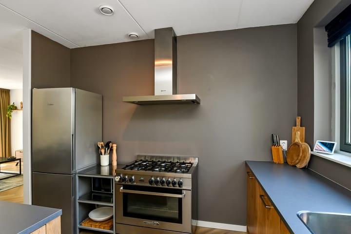 Foto 9 van Brugwachter 28