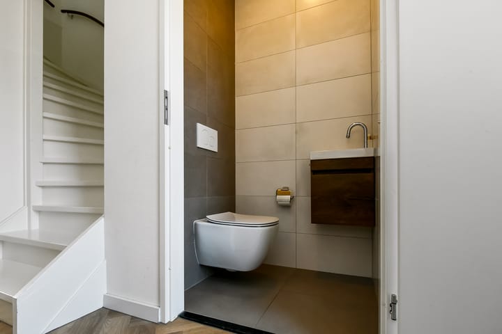 Foto 10 van Brugwachter 28