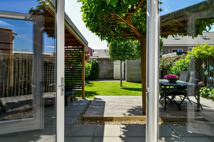 Foto 25 van Brugwachter 28