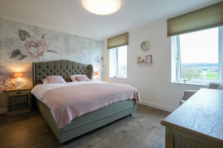 Photo 10 of Holset 70