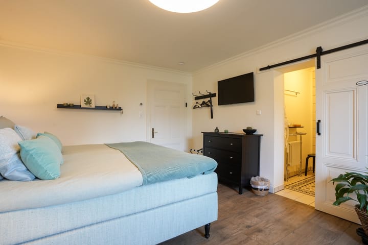 Photo 15 of Holset 70