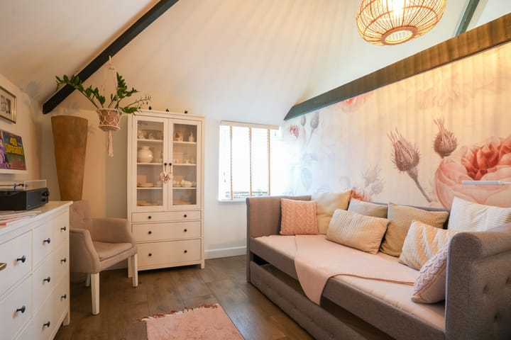 Photo 25 of Holset 70