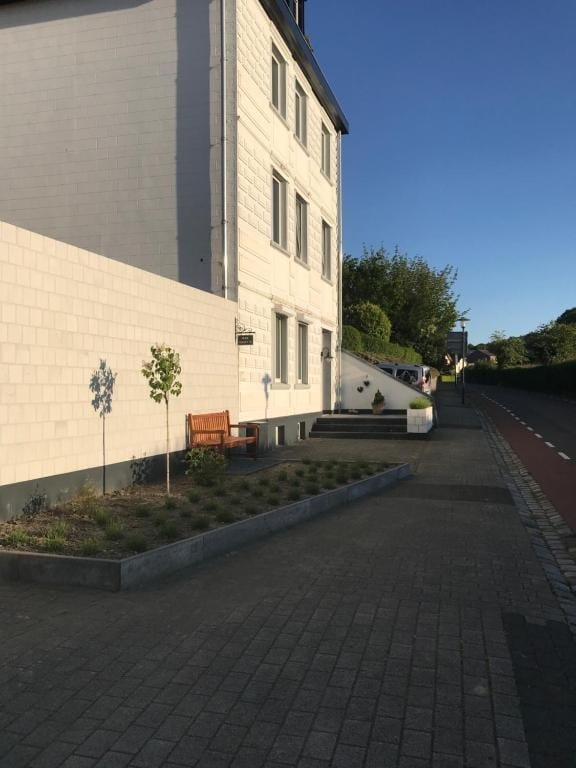 Photo 29 of Holset 70