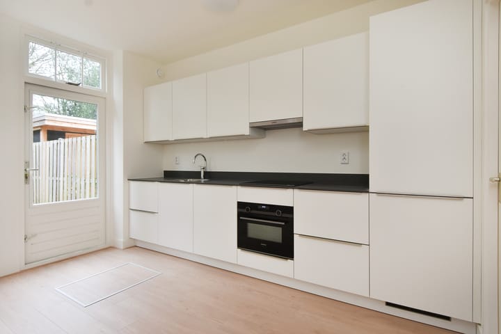 Foto 7 van Distelweide 147