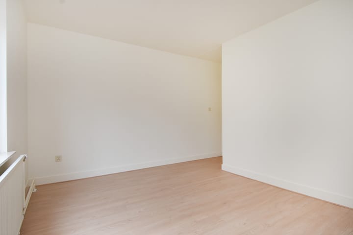 Foto 24 van Distelweide 147