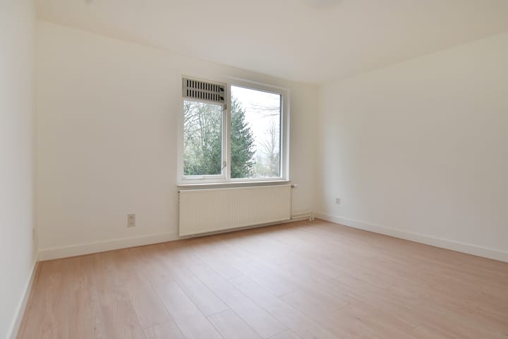 Foto 28 van Distelweide 147