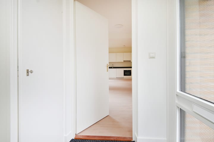 Foto 33 van Distelweide 147