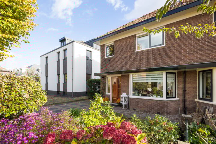 Foto 33 van Iepenlaan 16