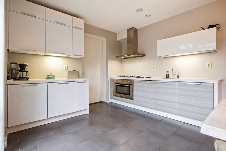 Foto 3 van Notaris van Puttenstraat 19