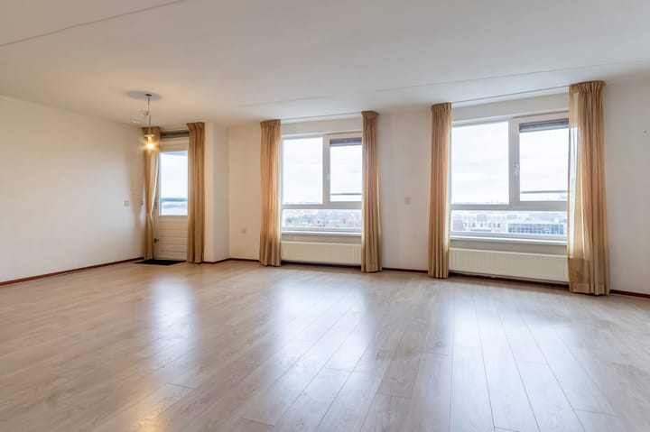 Foto 5 van Bernhardplein 30-C