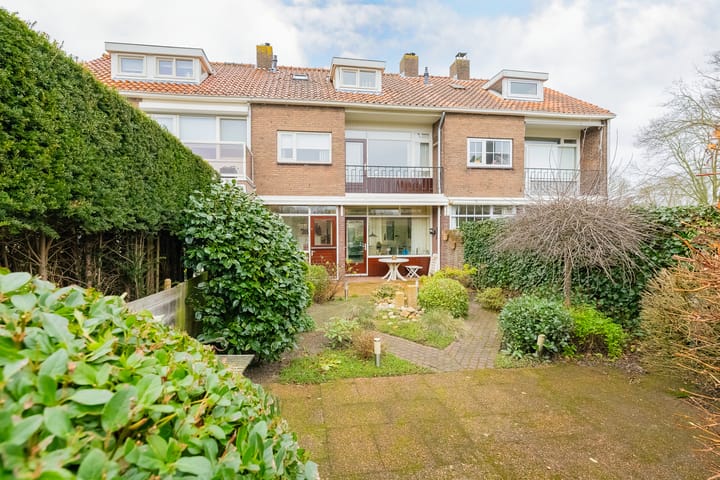 Foto 2 van Van den Vondellaan 84