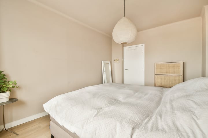 Foto 19 van de Favaugeplein 57