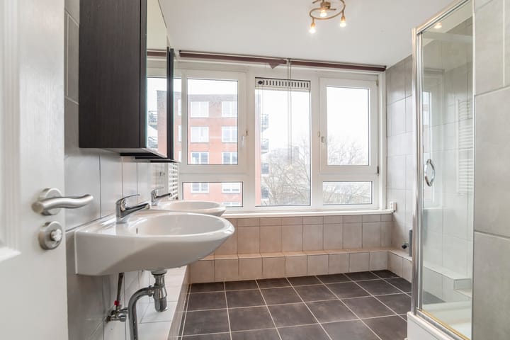 Foto 25 van Mariniersweg 82-E