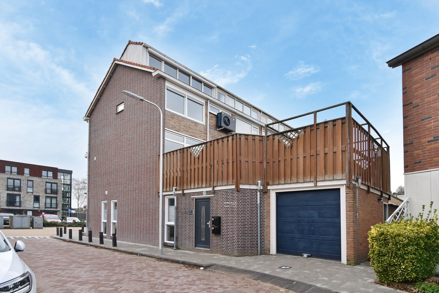 Bekijk foto 1 van Dr Schaepmanstraat 31