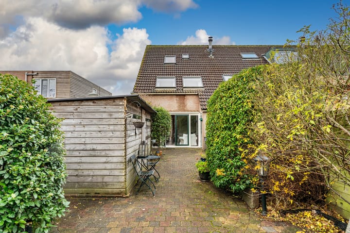 Foto 2 van René Clairstrook 12