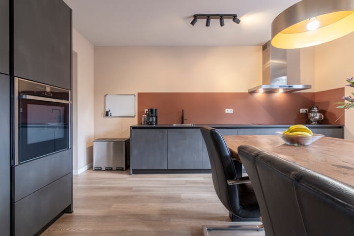 Foto 13 van Van Hogendorpstraat 17