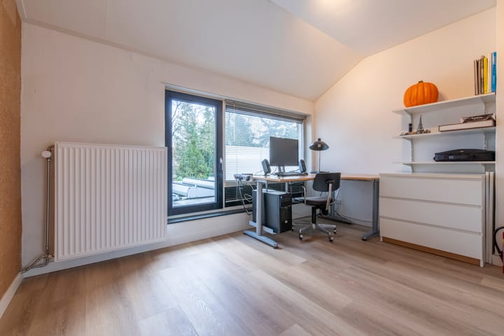 Foto 27 van Van Hogendorpstraat 17