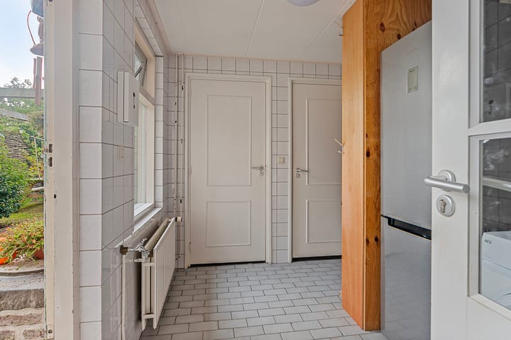 Foto 10 van van Vollenhovenweg 5