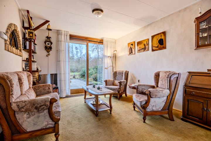 Photo 9 of Directeur Moerlandsstraat 6