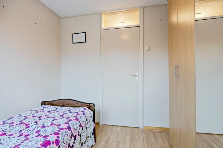 Photo 20 of Directeur Moerlandsstraat 6