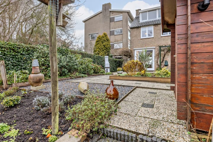 Photo 35 of Directeur Moerlandsstraat 6