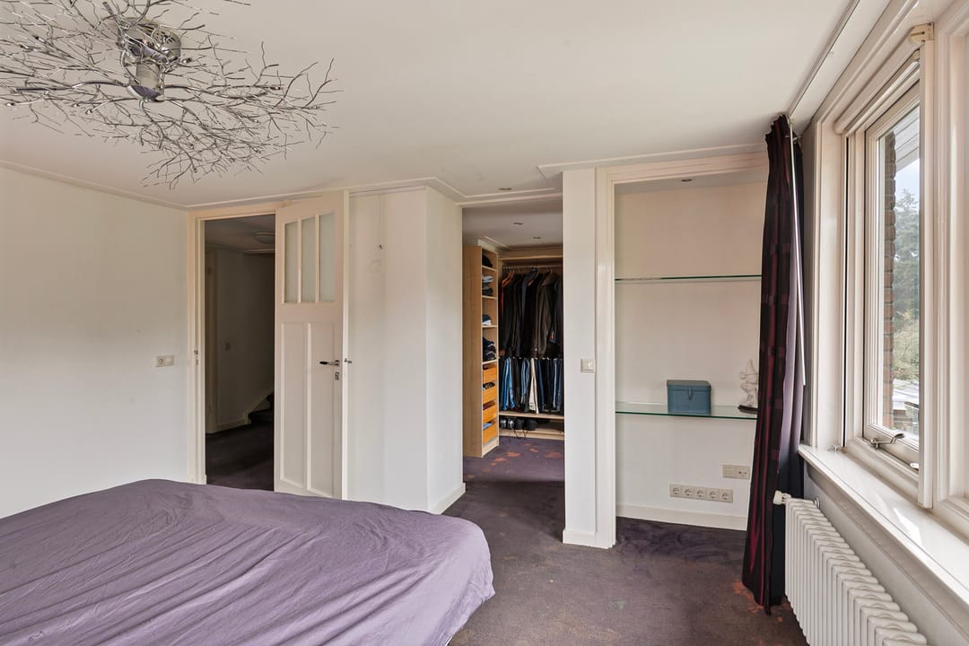 Foto 22 van van Limburg Stirumweg 12