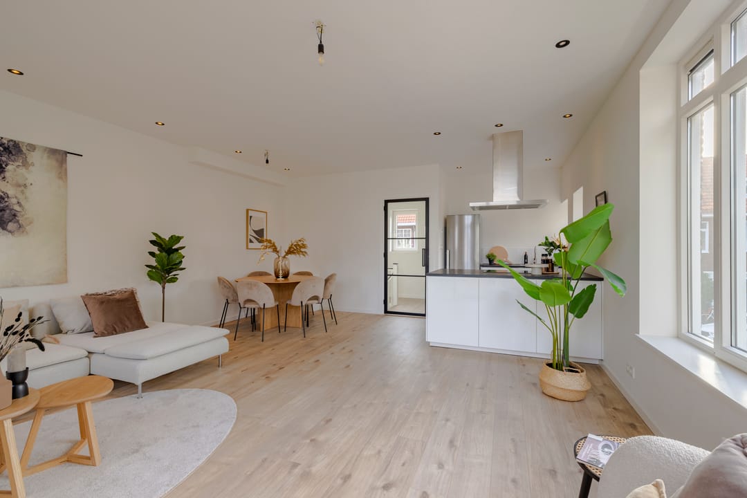 Foto 11 van Van Zeggelenstraat 41