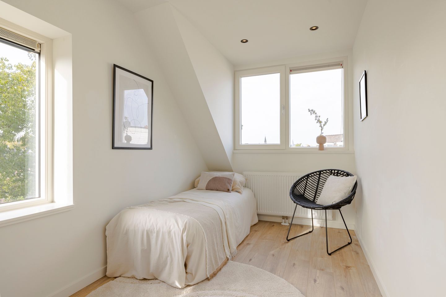 Foto 25 van Van Zeggelenstraat 41