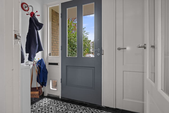 Foto 4 van Bisschop Zwijsenplein 8