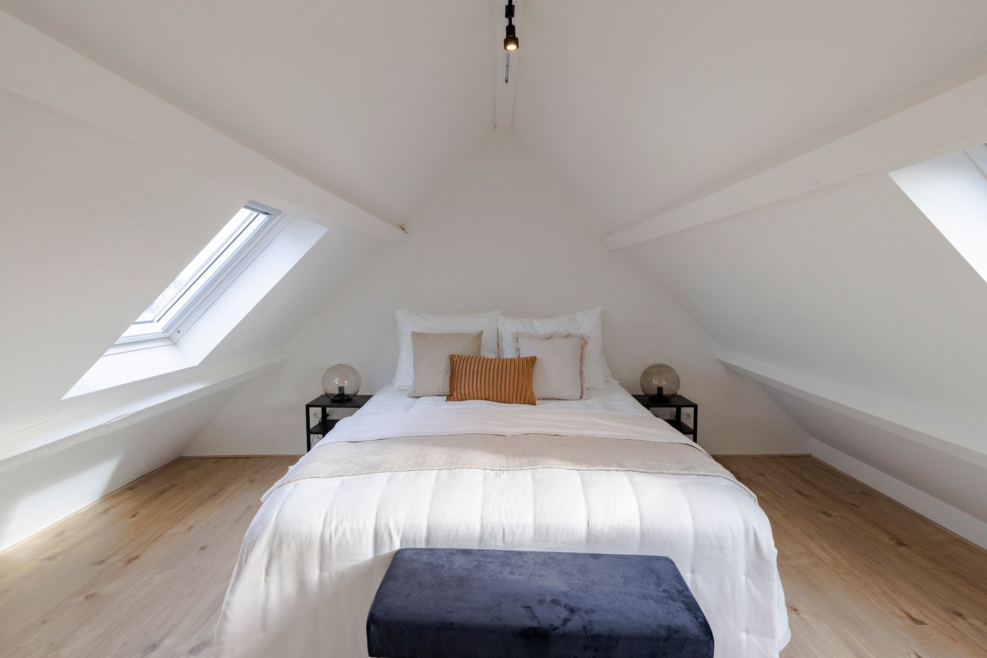 Foto 29 van Van Zeggelenstraat 41