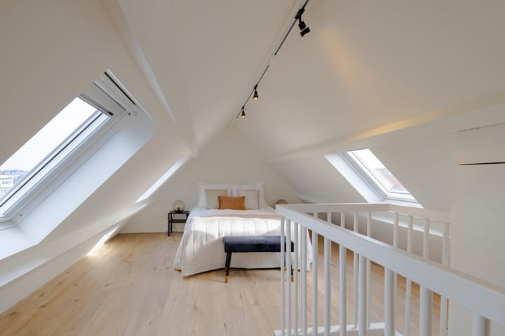 Photo 30 of Van Zeggelenstraat 41