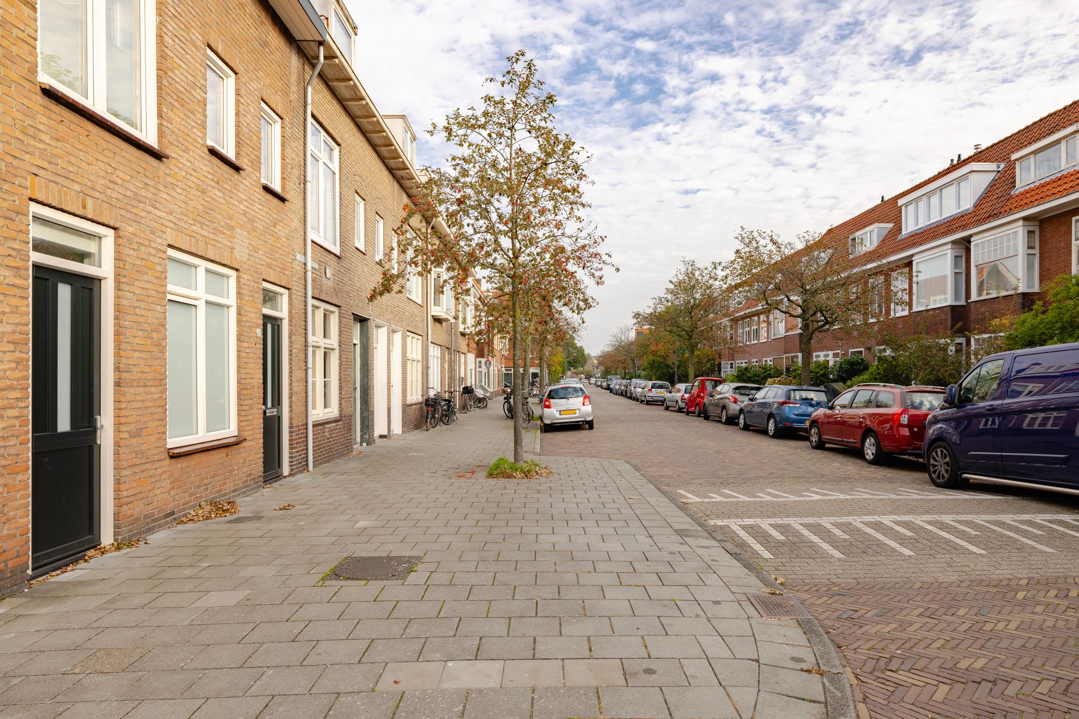 Foto 42 van Van Zeggelenstraat 41