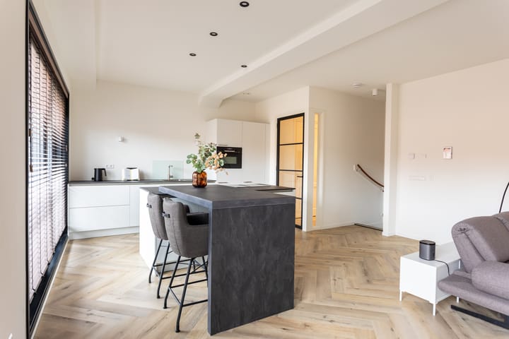 Foto 2 van Koningshof 74-A