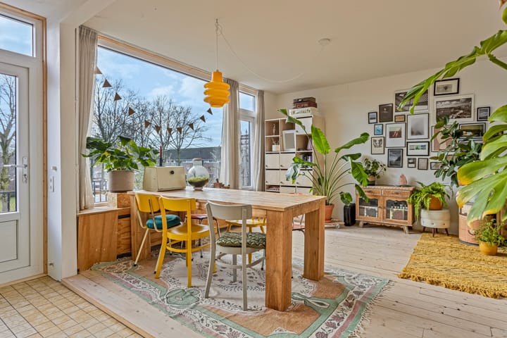 Foto 11 van Maaseikstraat 8-A