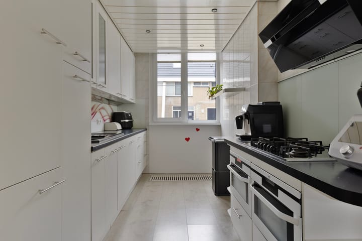 Foto 15 van Staringstraat 226